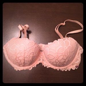 Victoria’s Secret Bra 32D